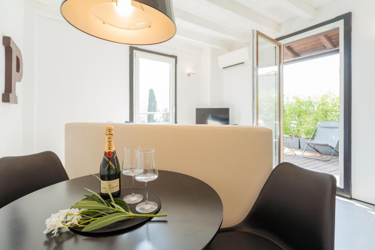 Апартаменты P Terrace - Lake View By Rent All Como Лалльо Экстерьер фото